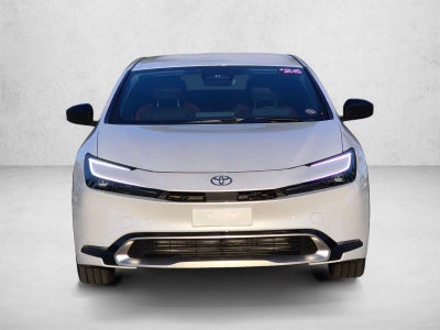 2026 Toyota Prius Plug-In Hybrid XSE (Natl)