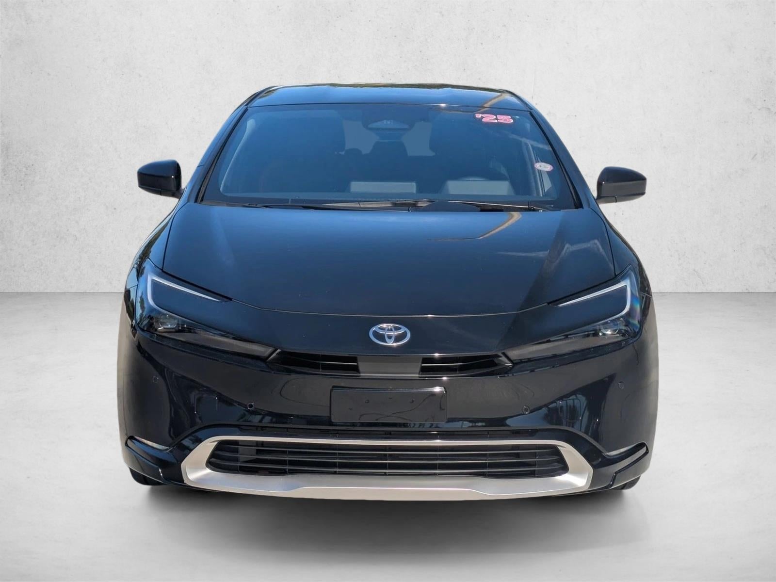 2025 Toyota Prius Plug-In Hybrid XSE (Natl)