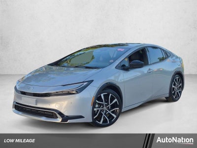 2026 Toyota Prius Plug-In Hybrid XSE Premium (Natl)