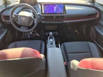 2026 Toyota Prius Plug-In Hybrid XSE (Natl)