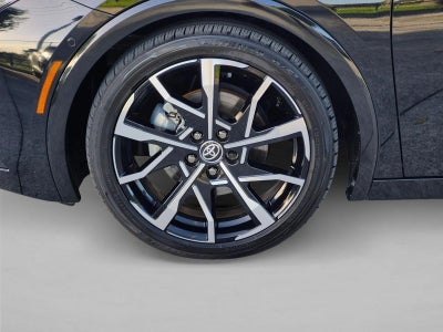 2026 Toyota Prius Plug-In Hybrid XSE Premium (Natl)