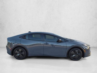 2026 Toyota Prius Plug-In Hybrid SE (Natl)