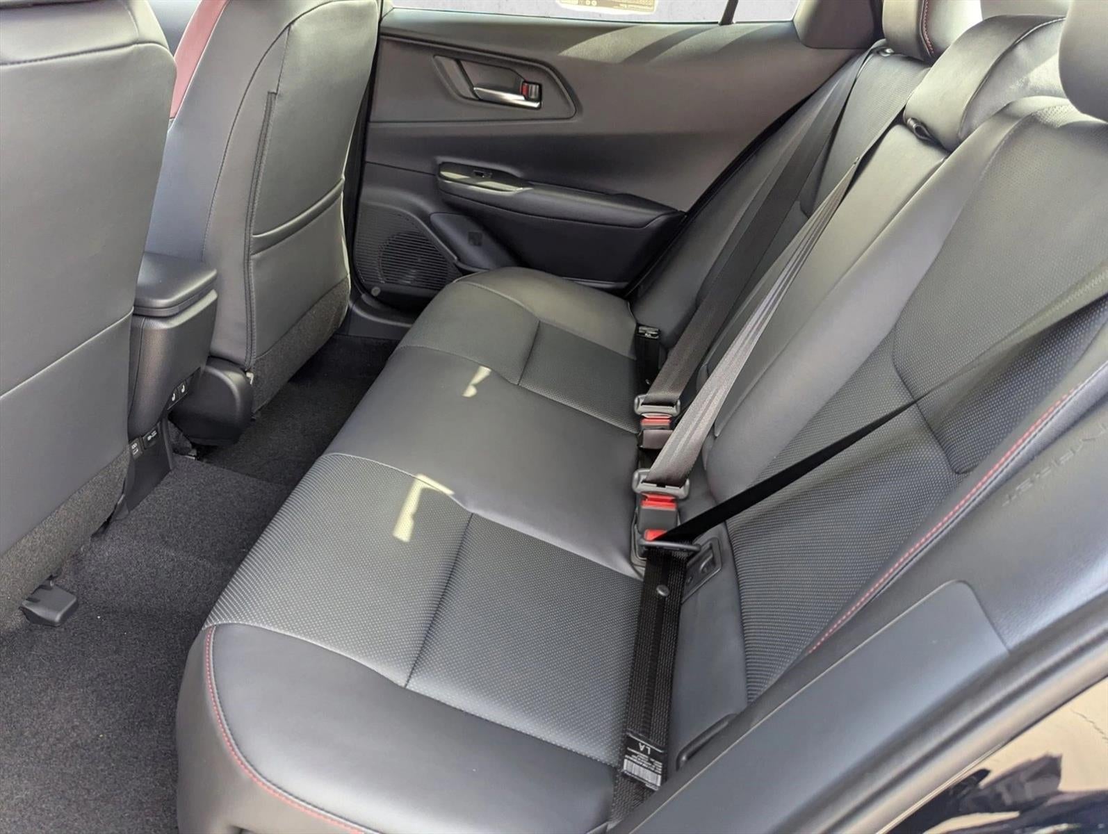 2026 Toyota Prius Plug-In Hybrid XSE Premium (Natl)