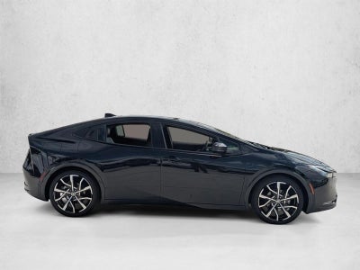 2026 Toyota Prius Plug-In Hybrid XSE Premium (Natl)