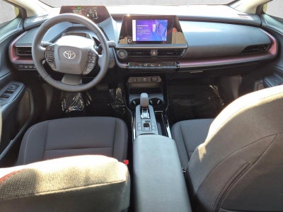 2026 Toyota Prius Plug-In Hybrid SE (Natl)
