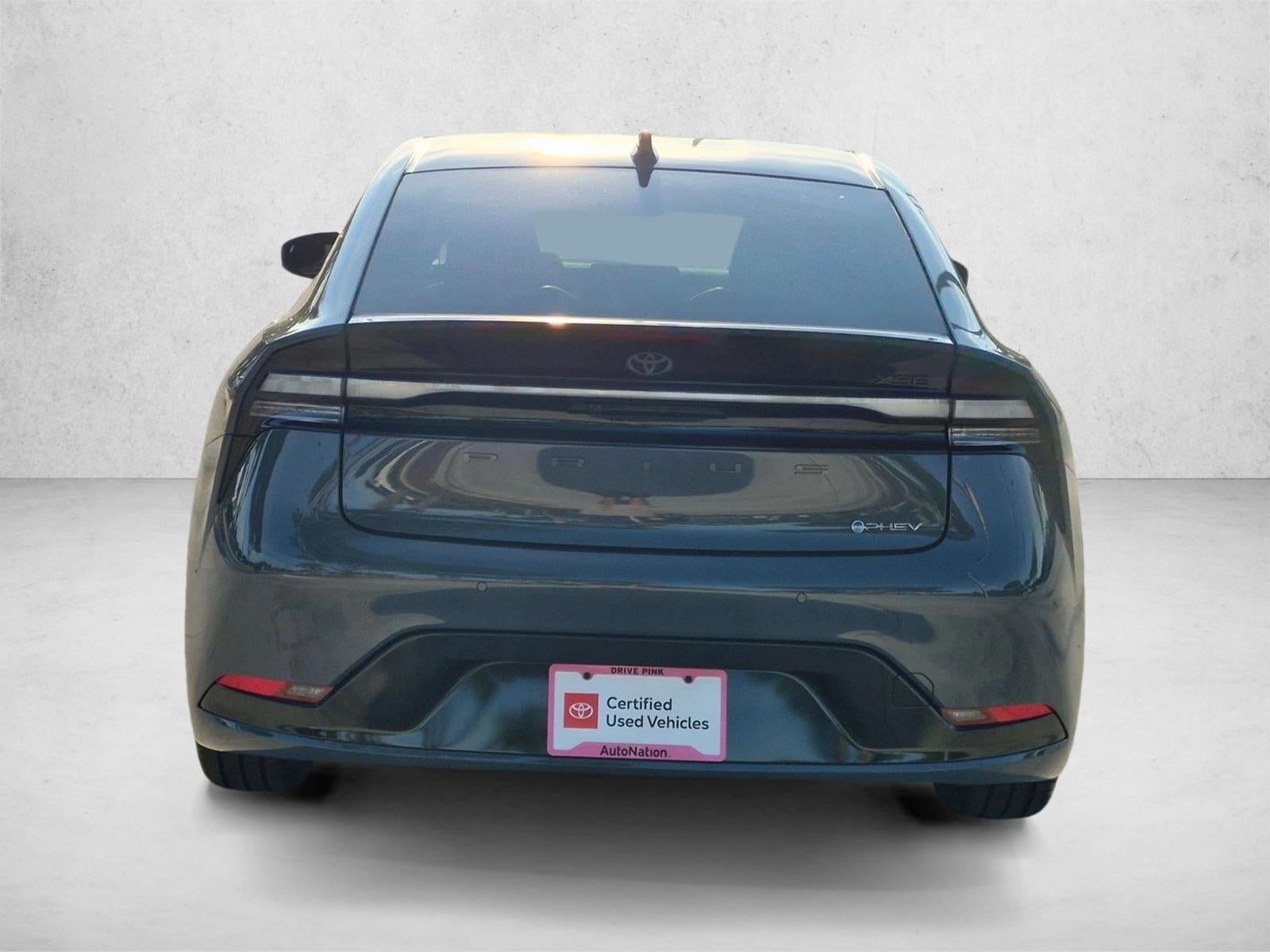 2026 Toyota Prius Plug-In Hybrid XSE (Natl)