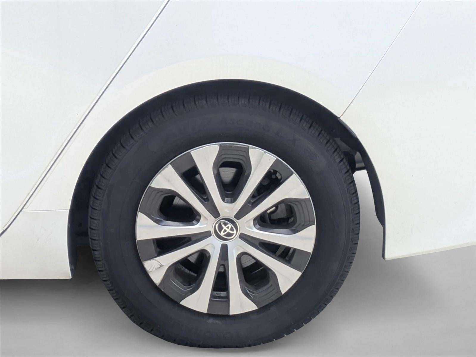 2022 Toyota Prius Prime XLE (Natl)