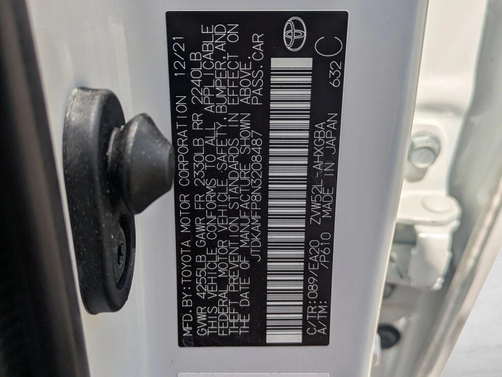 2022 Toyota Prius Prime XLE (Natl)