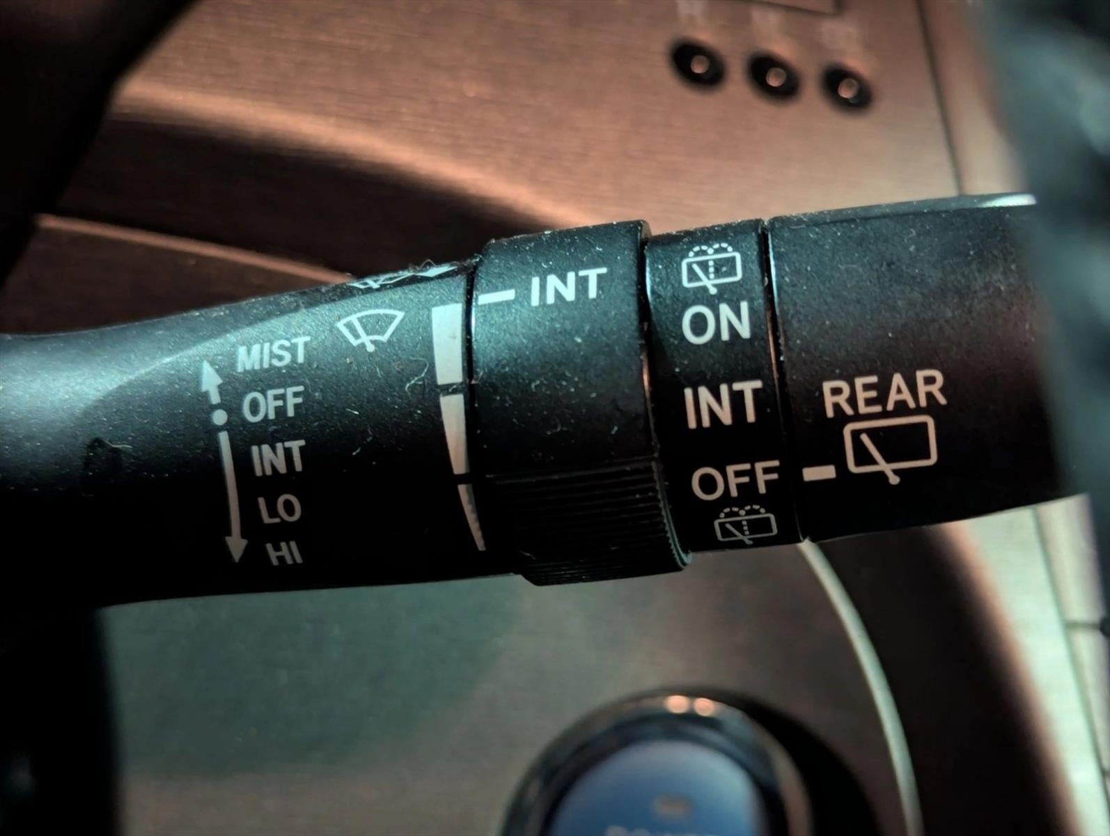 2012 Toyota Prius 5dr HB Four (Natl)