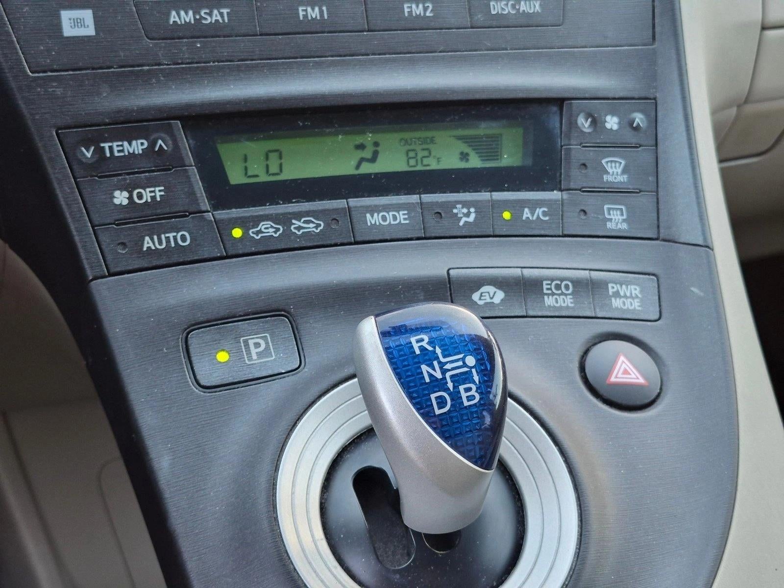 2010 Toyota Prius 5dr HB III (Natl)