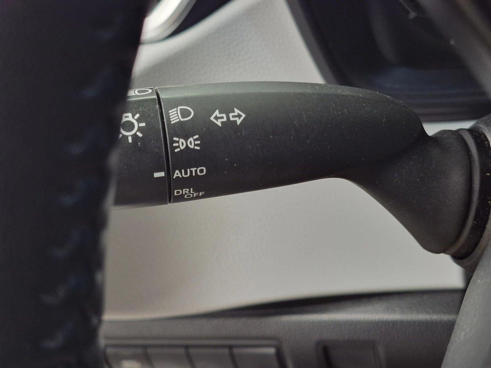 2022 Toyota Corolla SE CVT (Natl)