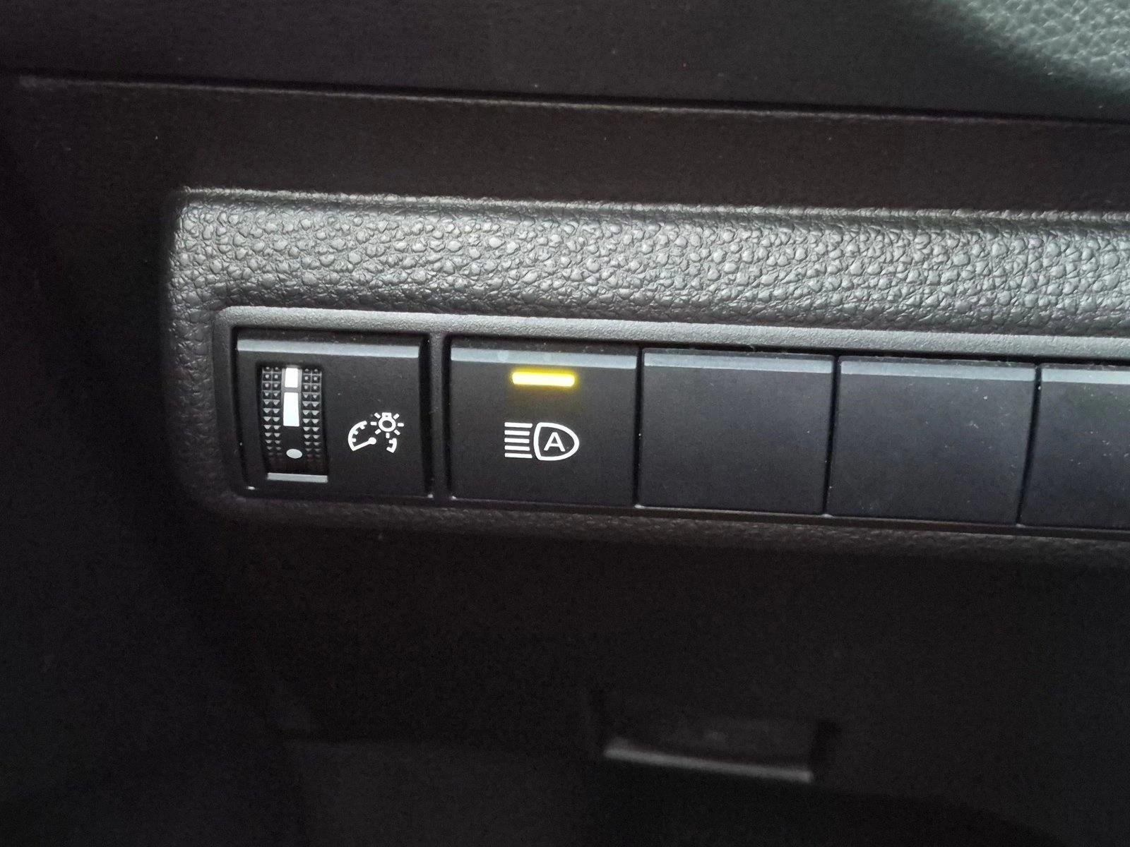 2021 Toyota Corolla SE CVT (Natl)