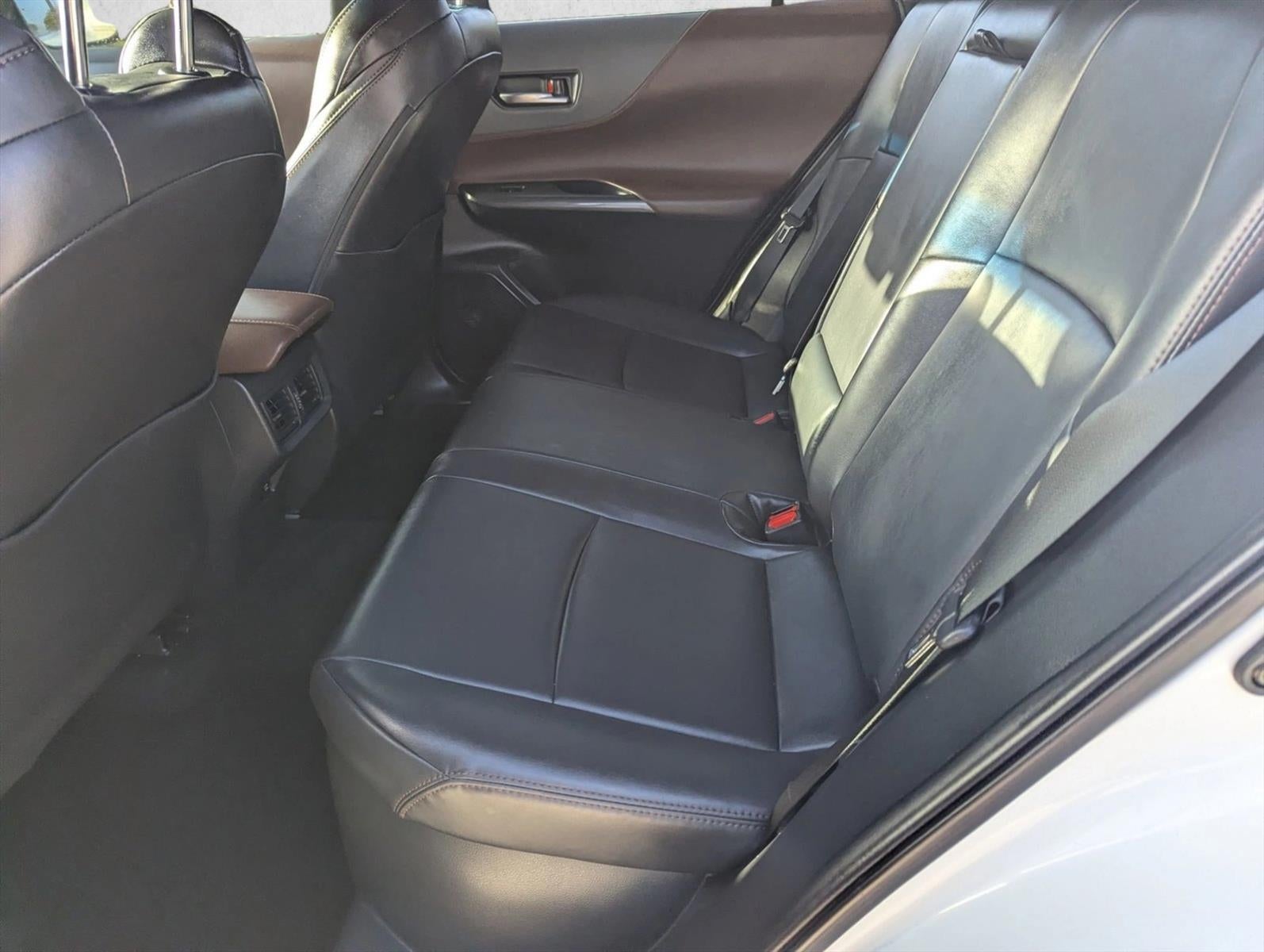 2022 Toyota Venza XLE AWD (SE)