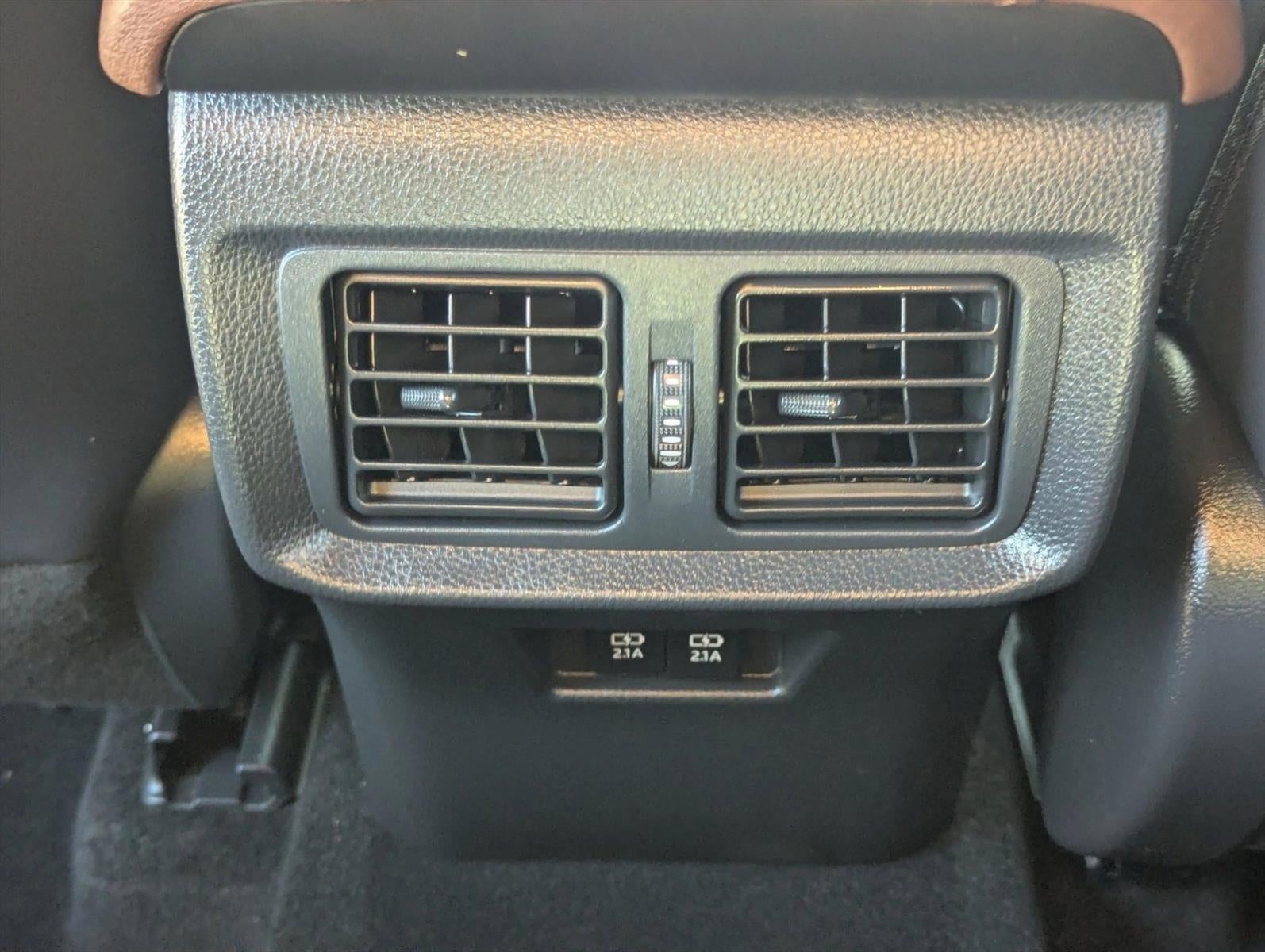 2022 Toyota Venza XLE AWD (SE)