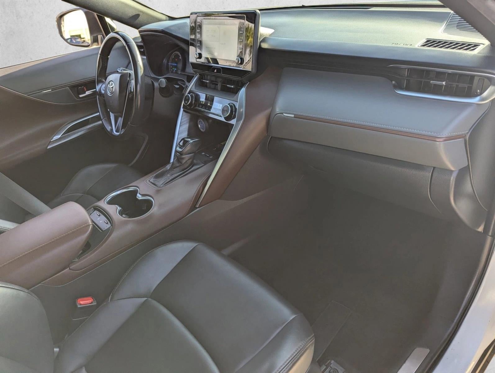 2022 Toyota Venza XLE AWD (SE)