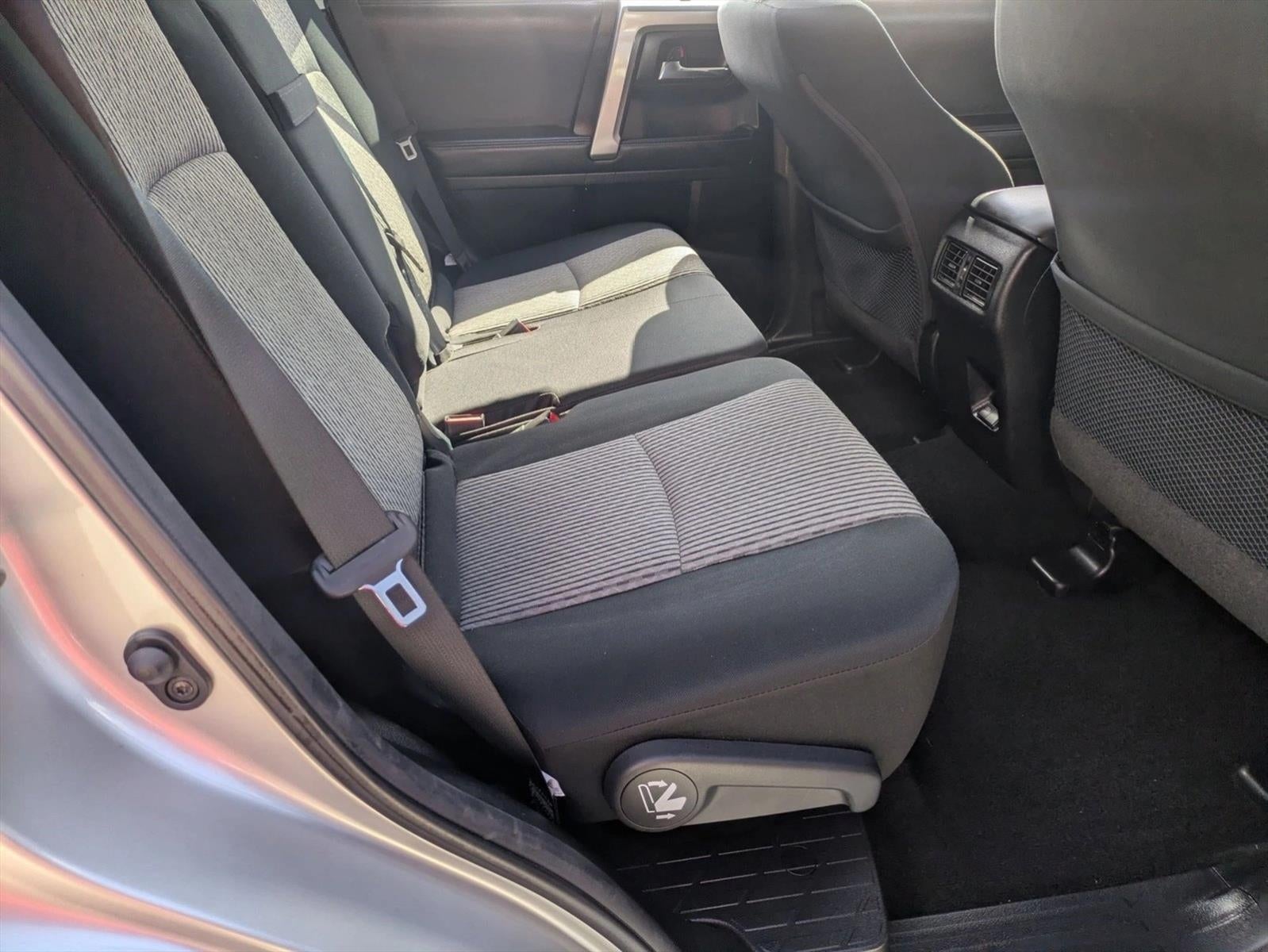 2022 Toyota 4Runner SR5 2WD (Natl)