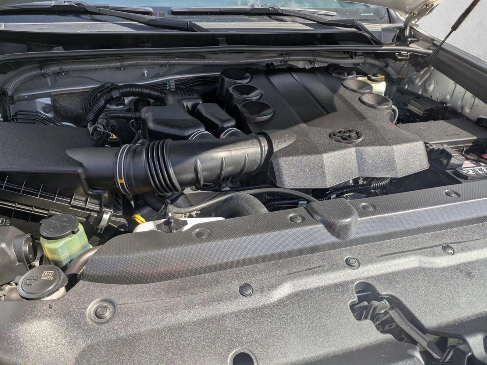 2022 Toyota 4Runner SR5 2WD (Natl)