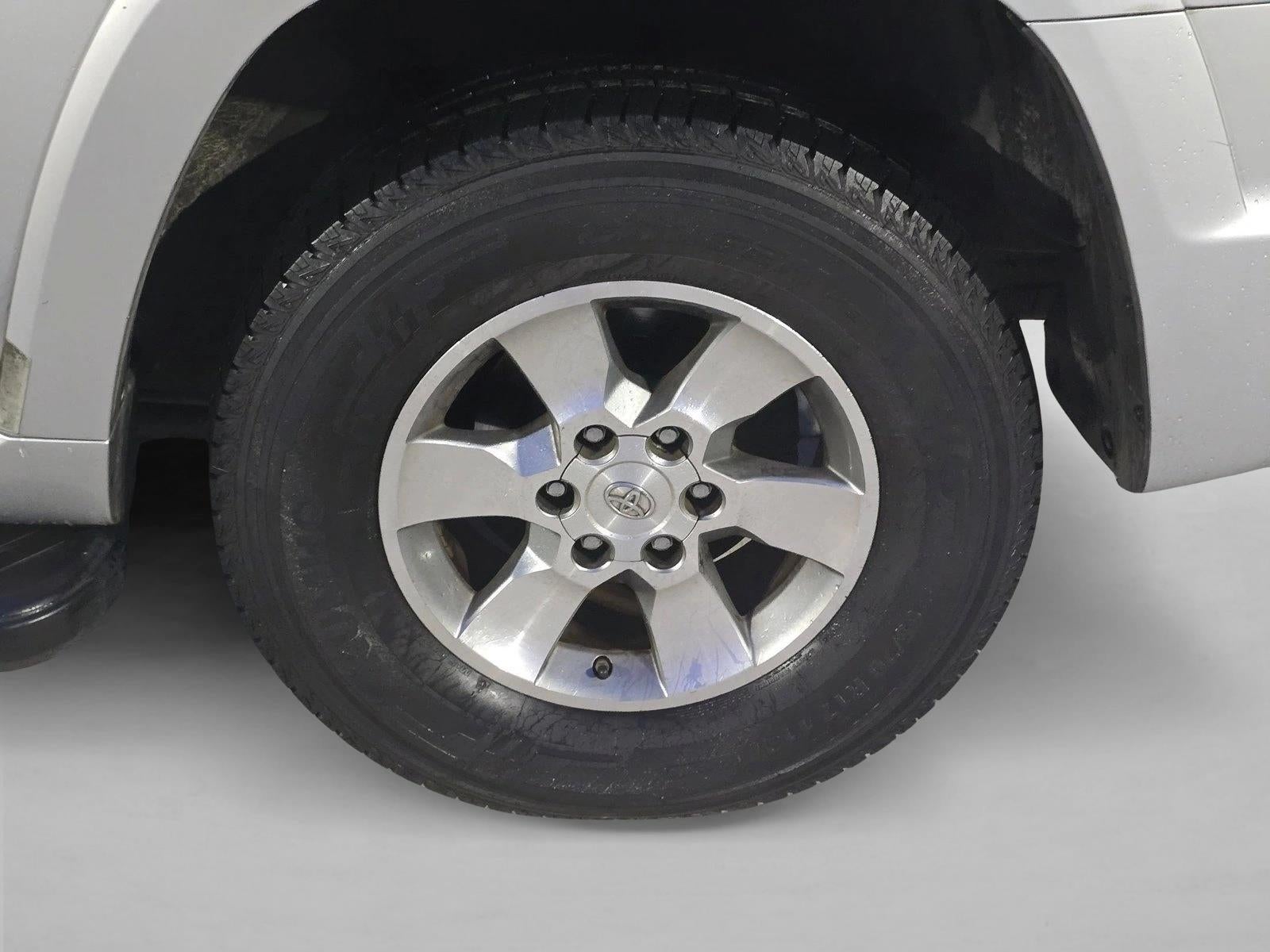 2012 Toyota 4Runner RWD 4dr V6 SR5 (Natl)