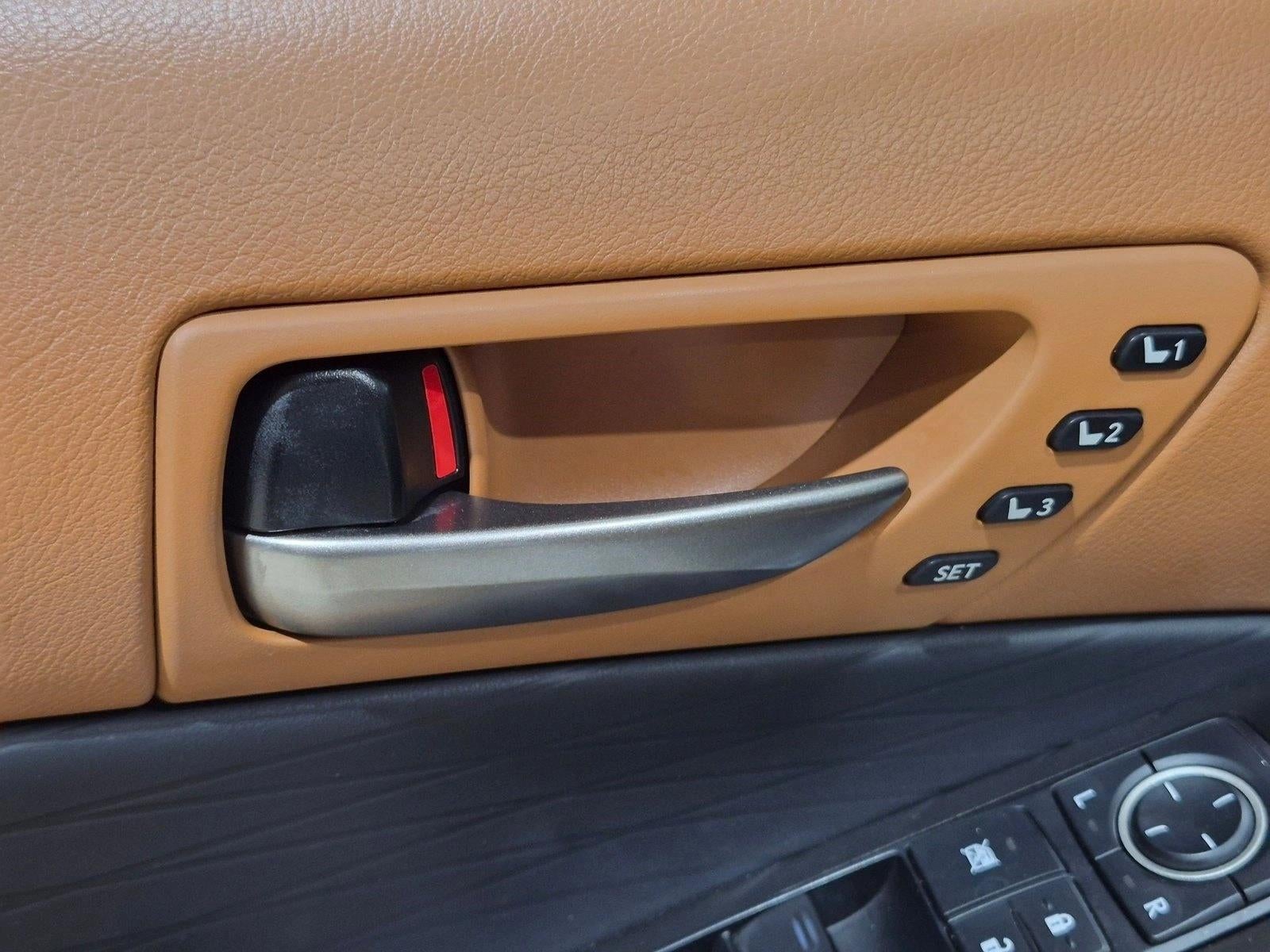 2024 Lexus IS 300 RWD