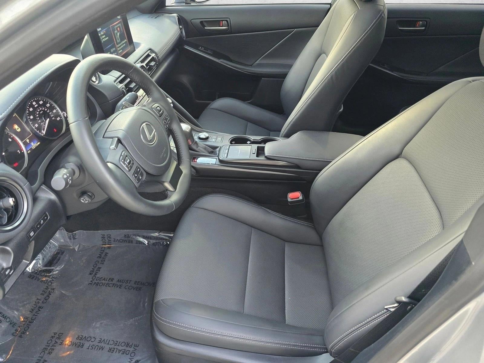 2025 Lexus IS 300 RWD