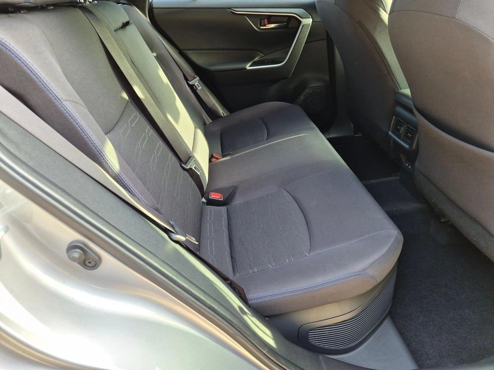 2022 Toyota RAV4 Hybrid SE AWD (Natl)