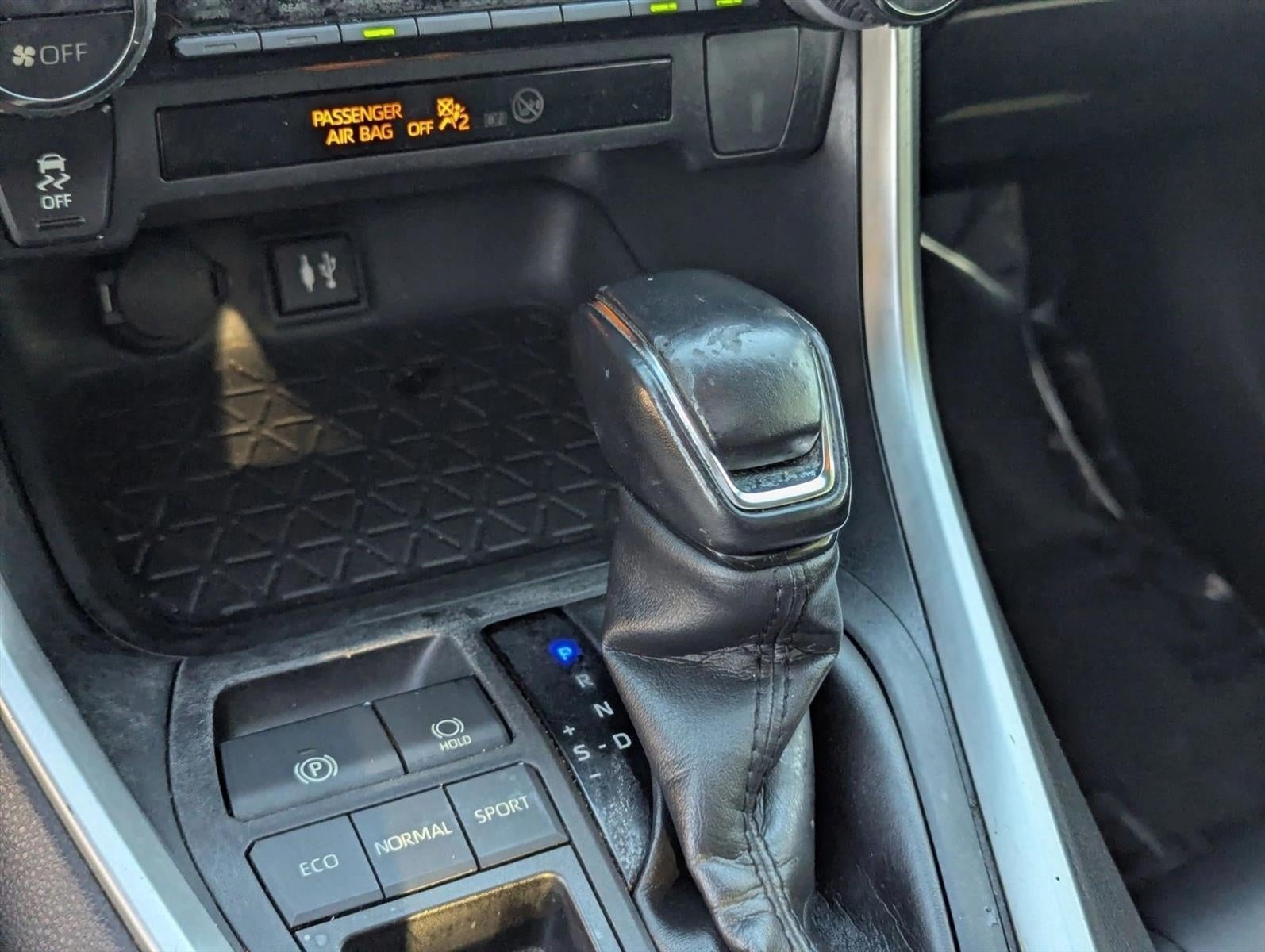 2019 Toyota RAV4 XLE Premium FWD (Natl)