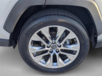 2019 Toyota RAV4 XLE Premium FWD (Natl)