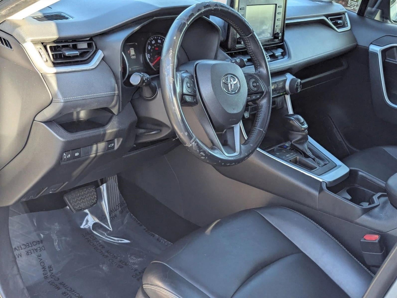 2019 Toyota RAV4 XLE Premium FWD (Natl)