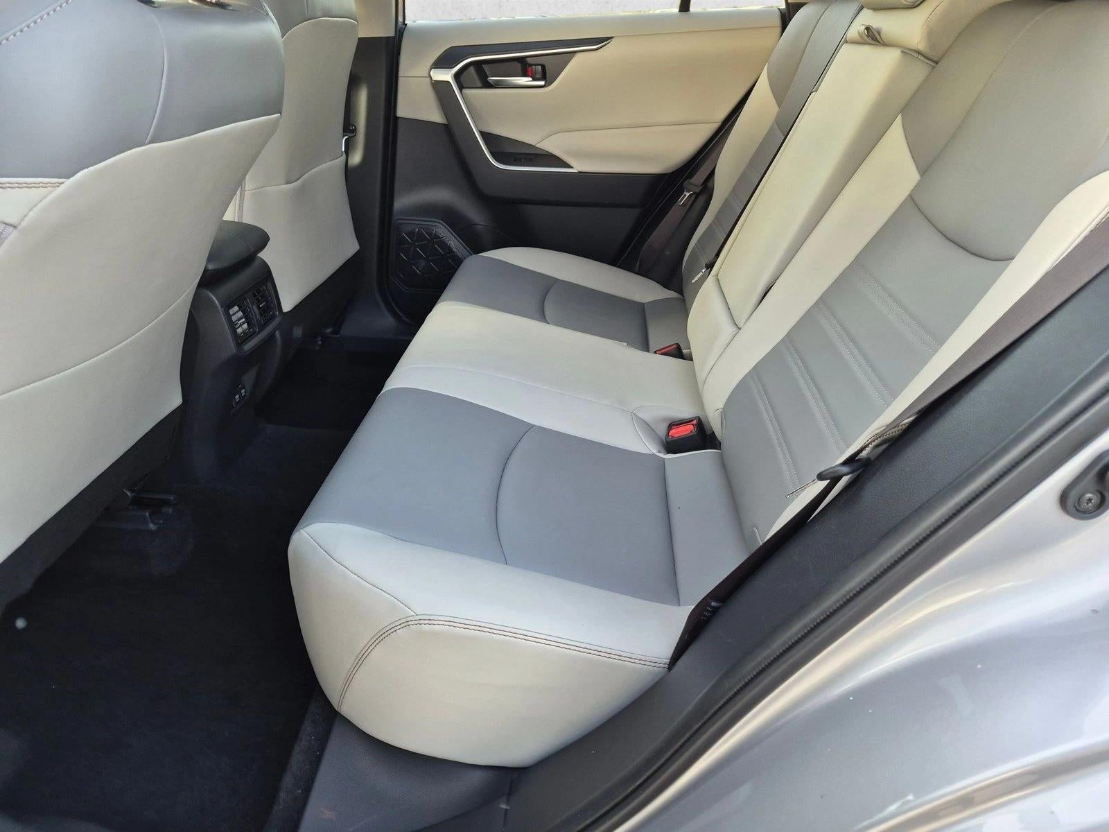 2019 Toyota RAV4 XLE Premium FWD (Natl)