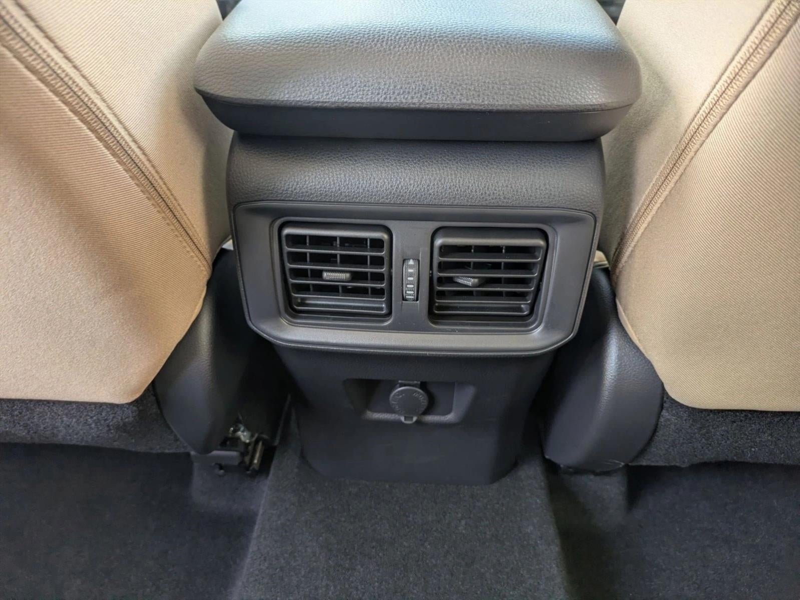 2025 Toyota RAV4 Hybrid LE AWD (Natl)