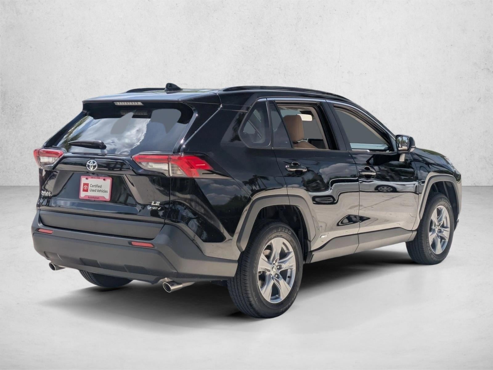 2025 Toyota RAV4 Hybrid LE AWD (Natl)