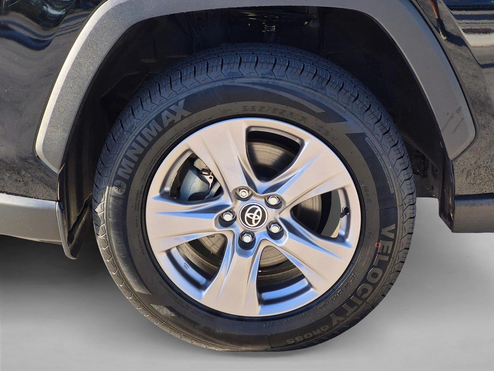 2024 Toyota RAV4 Hybrid LE AWD (Natl)