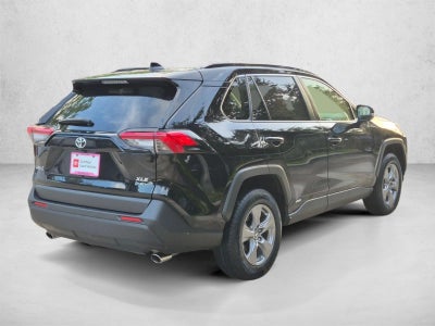 2025 Toyota RAV4 Hybrid XLE AWD (Natl)