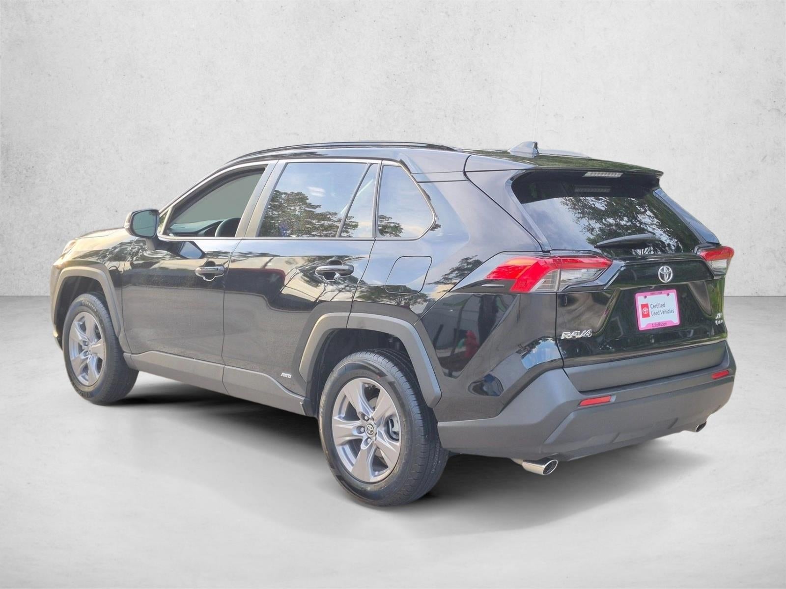 2025 Toyota RAV4 Hybrid XLE AWD (Natl)