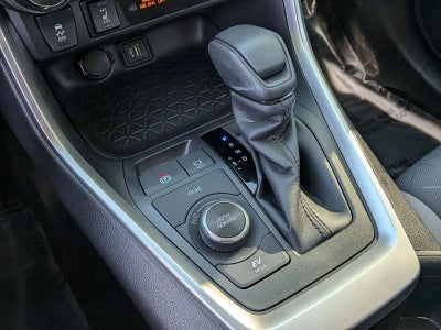 2025 Toyota RAV4 Hybrid XLE AWD (Natl)