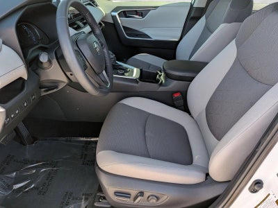 2025 Toyota RAV4 Hybrid XLE AWD (Natl)