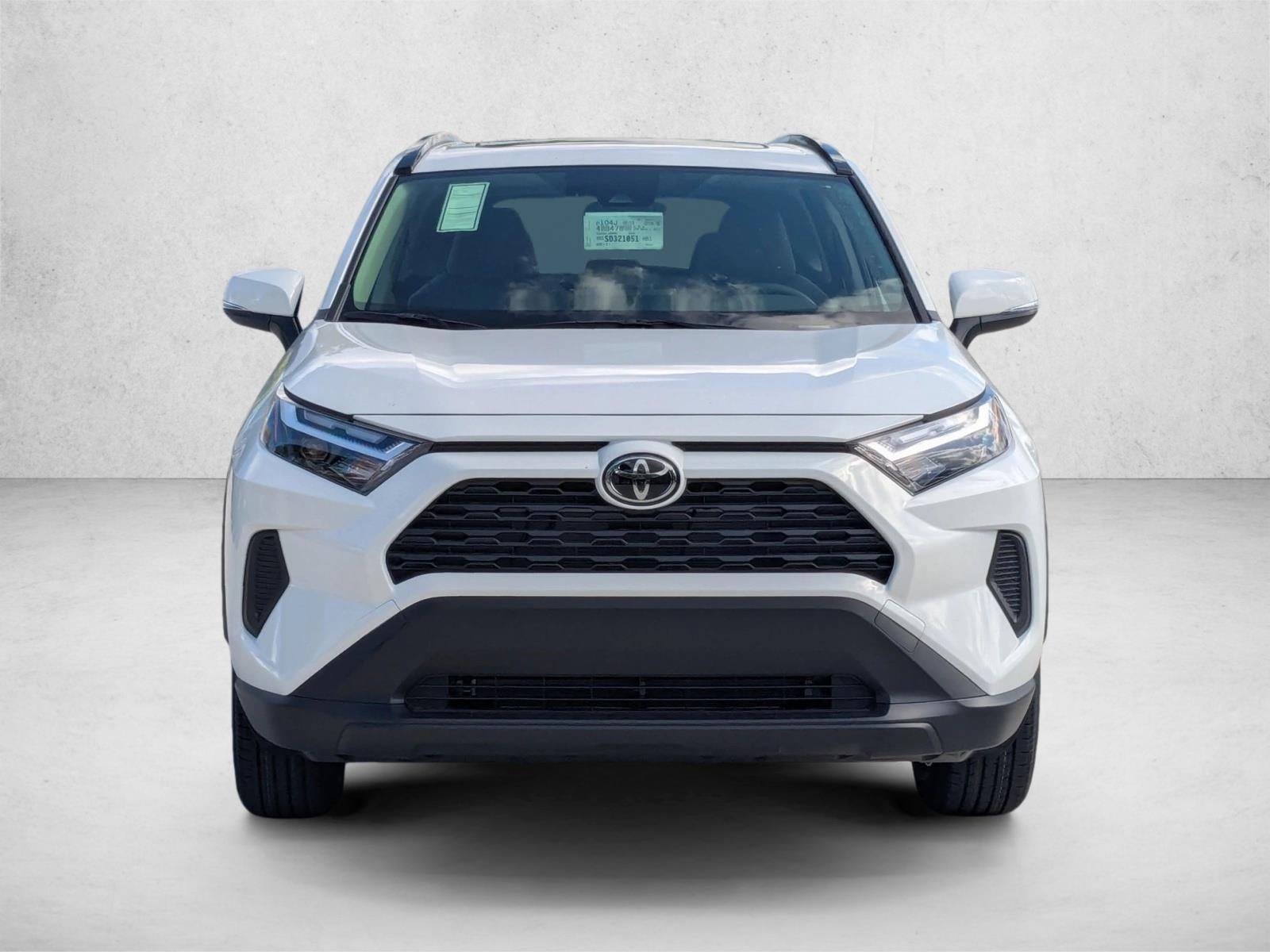 2025 Toyota RAV4 Hybrid XLE AWD (Natl)