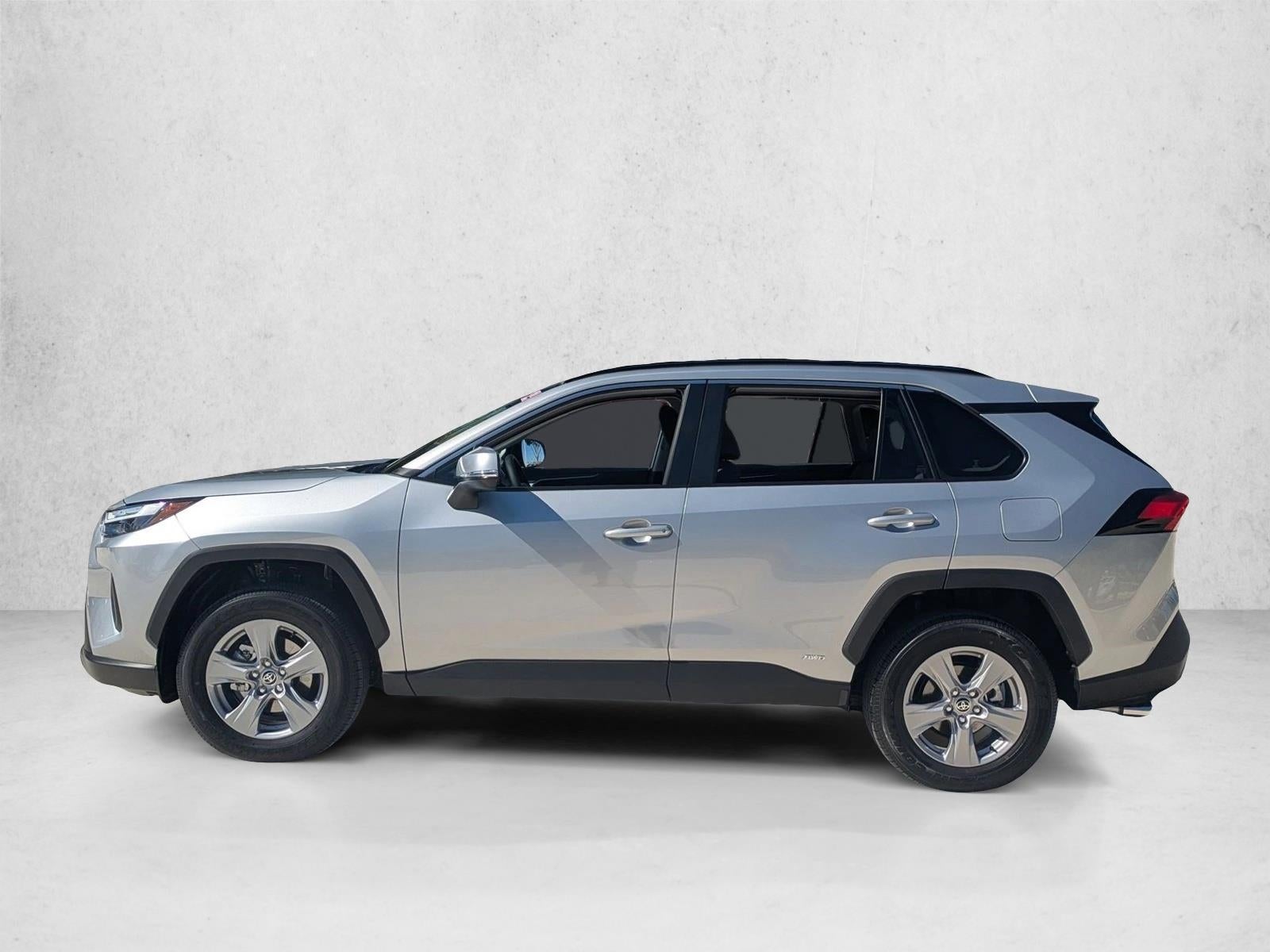 2025 Toyota RAV4 Hybrid XLE AWD (Natl)