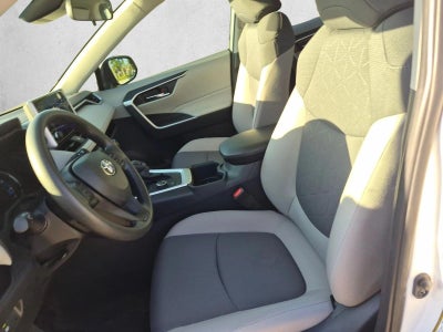 2024 Toyota RAV4 Hybrid XLE AWD (Natl)