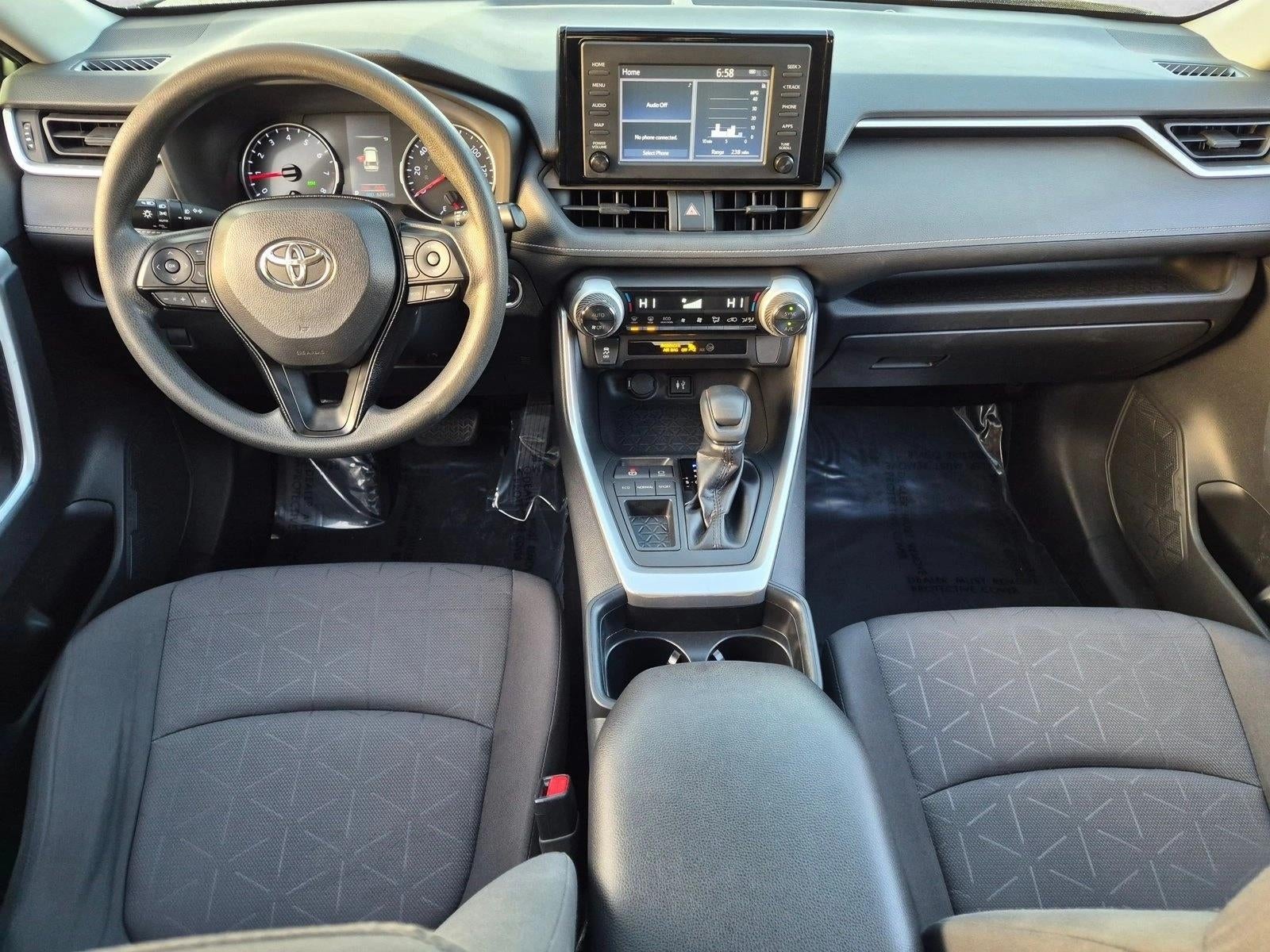 2019 Toyota RAV4 XLE FWD (GS)