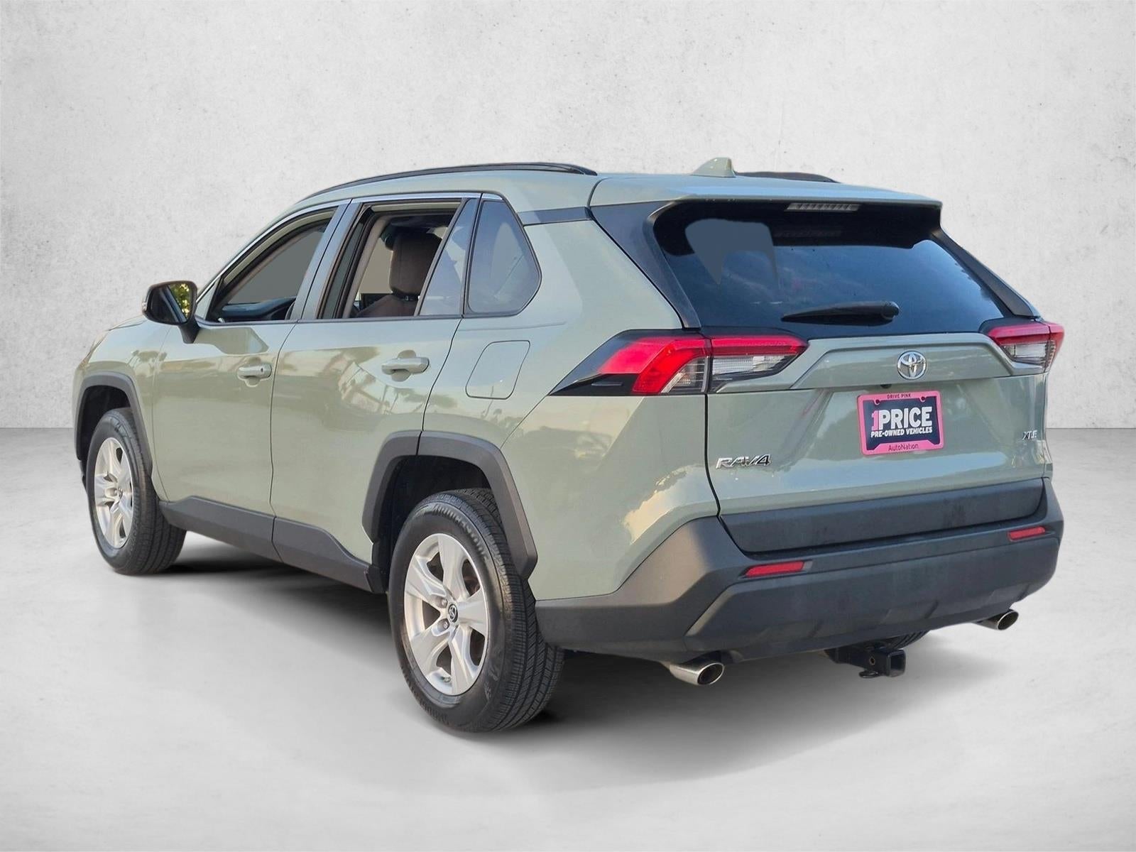 2019 Toyota RAV4 XLE FWD (GS)