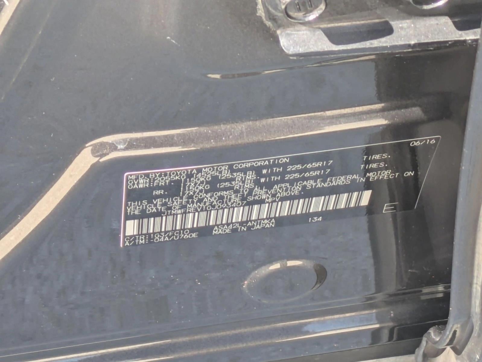 2016 Toyota RAV4 FWD 4dr XLE (GS)