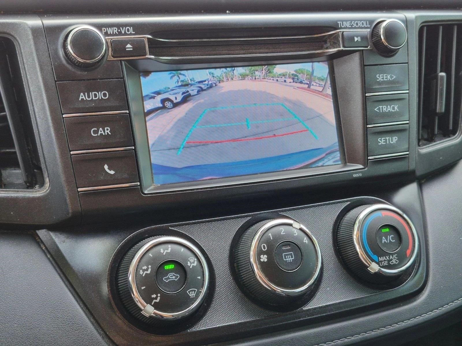 2018 Toyota RAV4 LE FWD (GS)