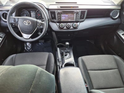 2018 Toyota RAV4 LE FWD (GS)
