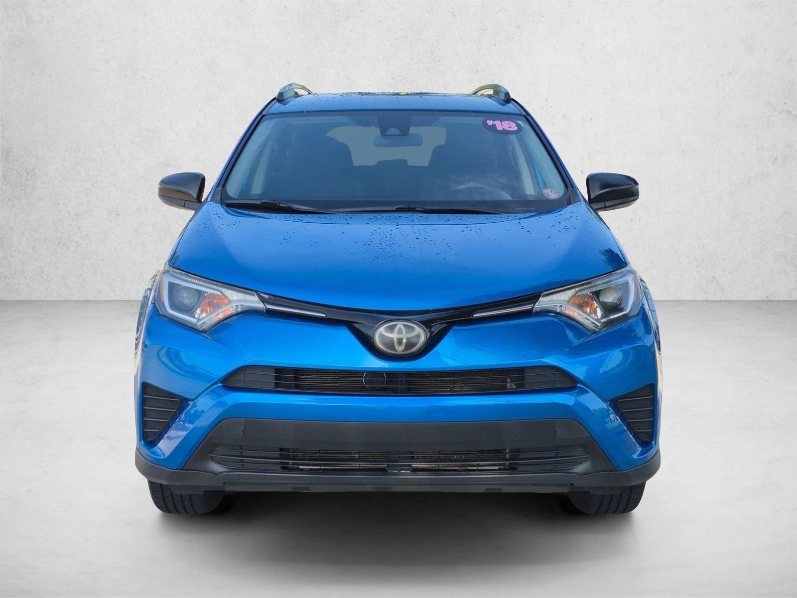2018 Toyota RAV4 LE FWD (GS)