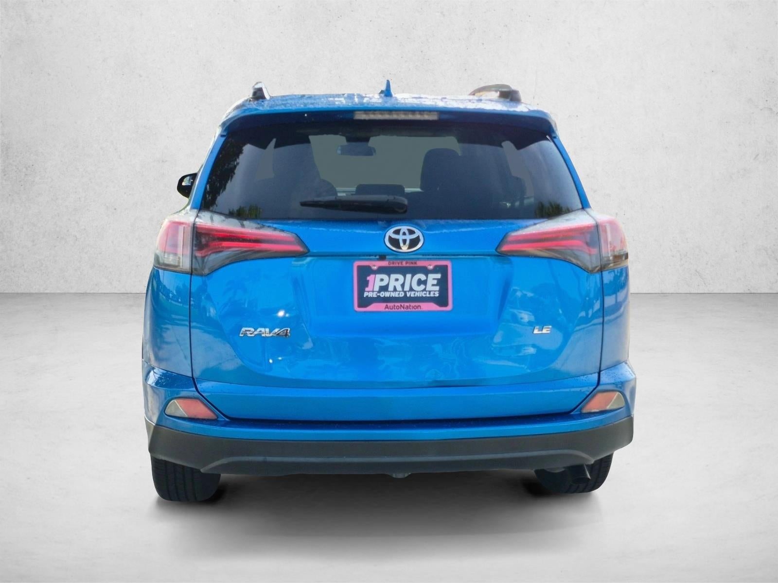 2018 Toyota RAV4 LE FWD (GS)