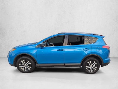 2018 Toyota RAV4 LE FWD (GS)