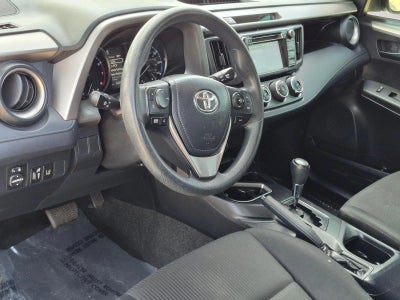 2018 Toyota RAV4 LE FWD (GS)