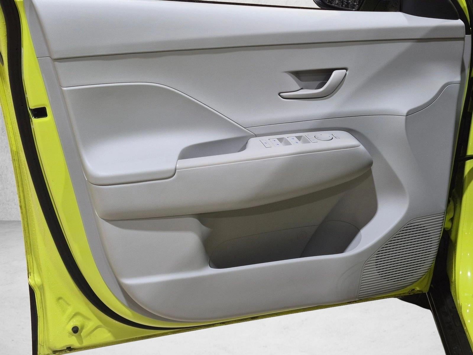 2024 Hyundai KONA SEL FWD