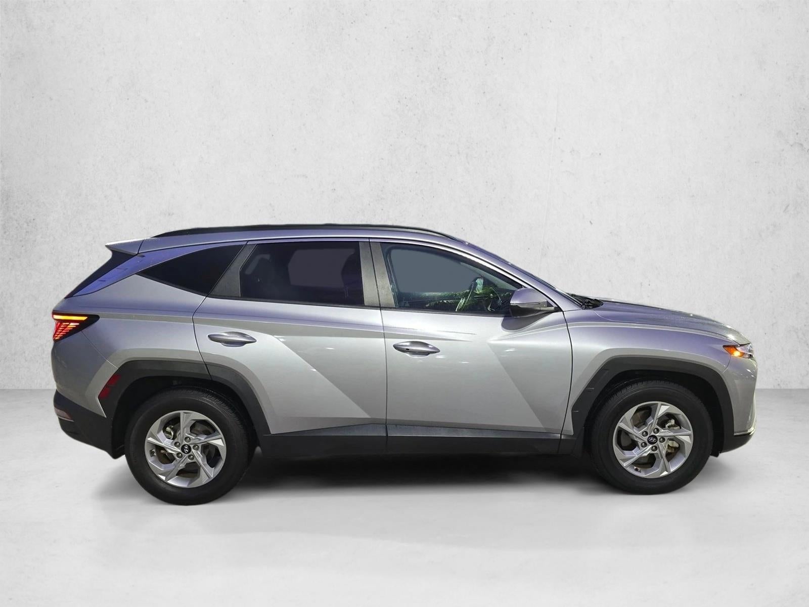 2022 Hyundai TUCSON SEL FWD